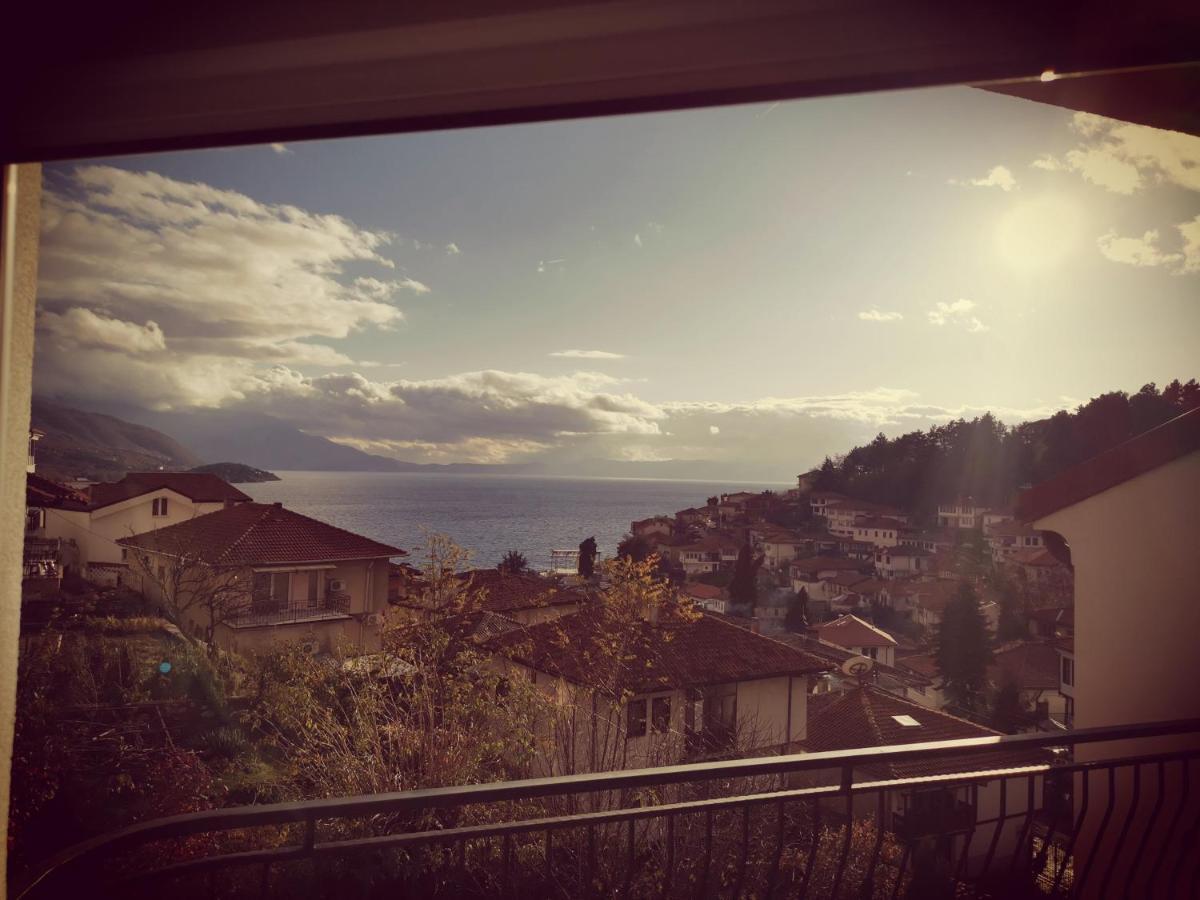 Lake View Apartment Ohrid Exterior foto